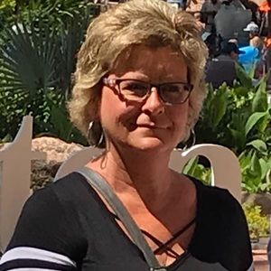 Meet your Posher, Joan